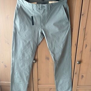 J. Crew Men's Khaki Chinos